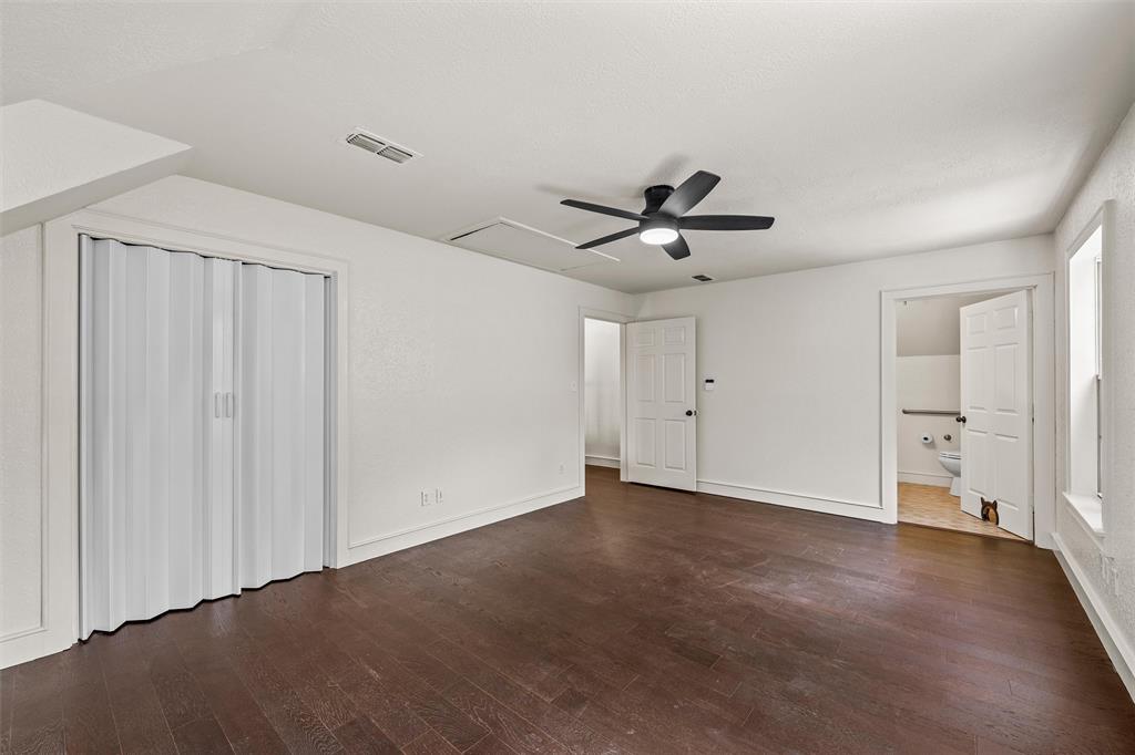 1561 Whitecrest Drive Property Photo 18