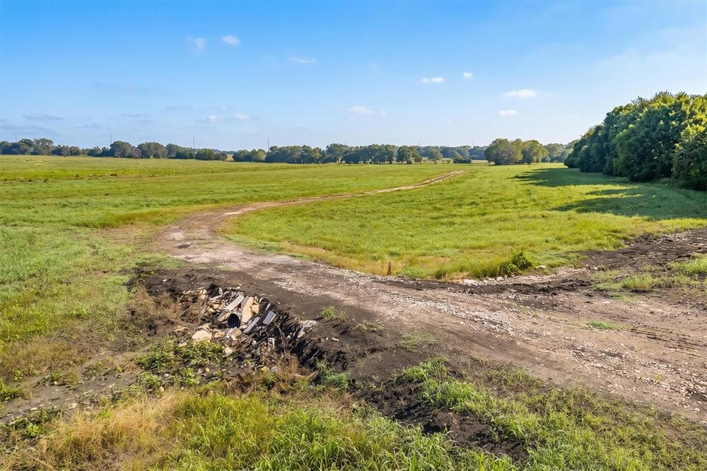 000 County Road 676 Property Photo 13