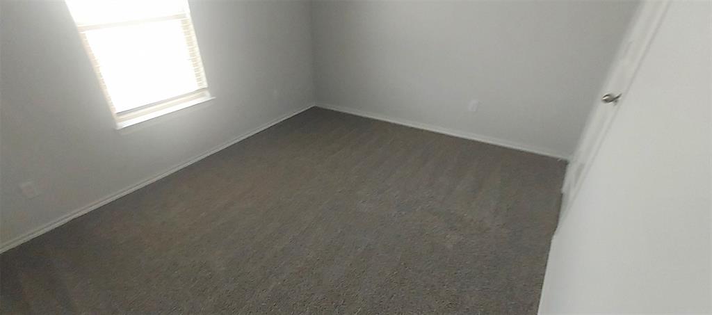 601 Whitecomb Lane Property Photo 10