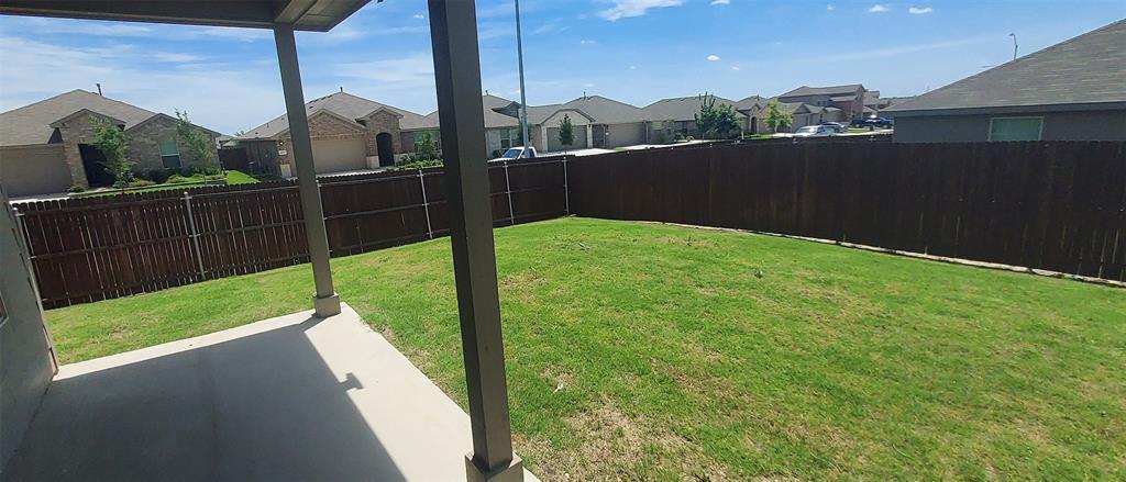 601 Whitecomb Lane Property Photo 12