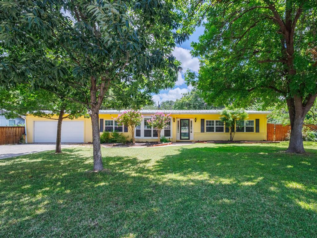 4002 Austin Avenue Property Photo 1