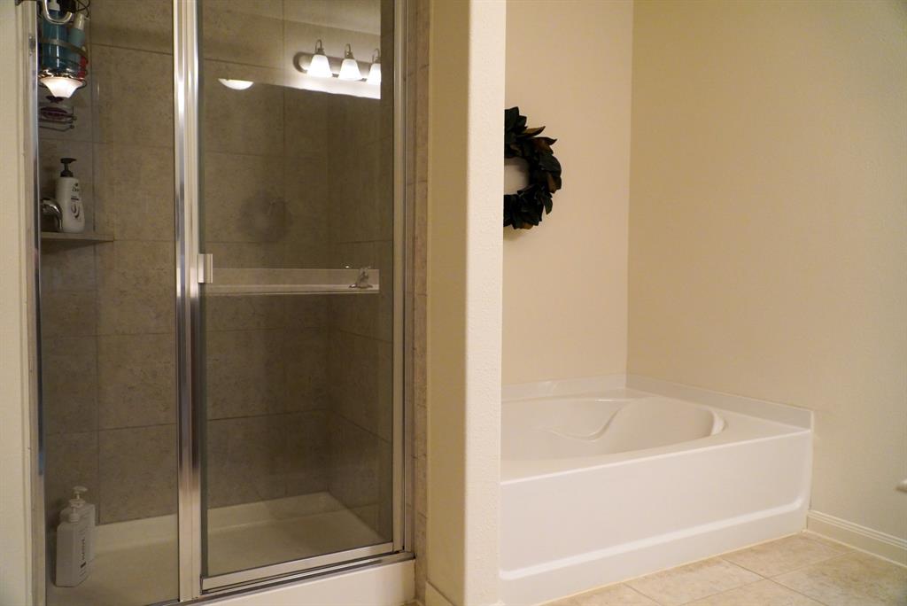 13624 Helix Bridge Way Property Photo 19