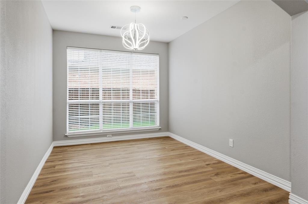 1411 Golf Club Drive Property Photo 8