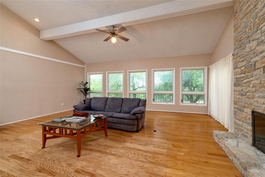 619 Baylor Street Property Photo 8