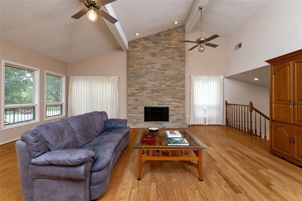 619 Baylor Street Property Photo 10