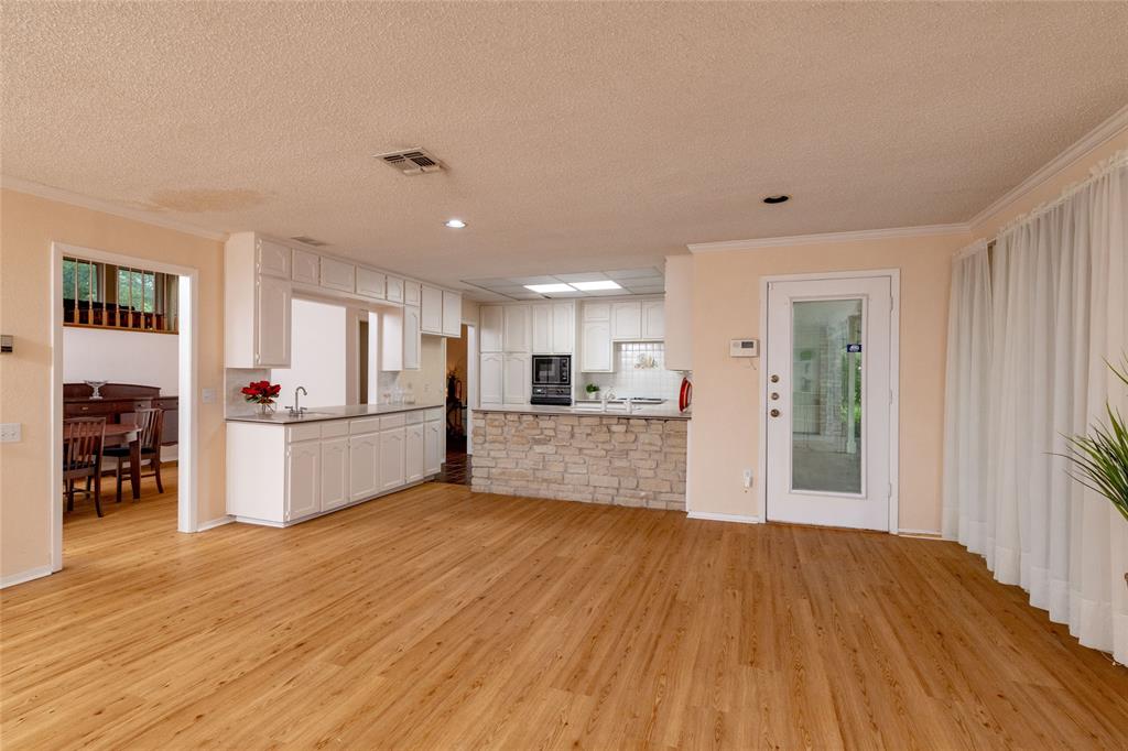 619 Baylor Street Property Photo 17
