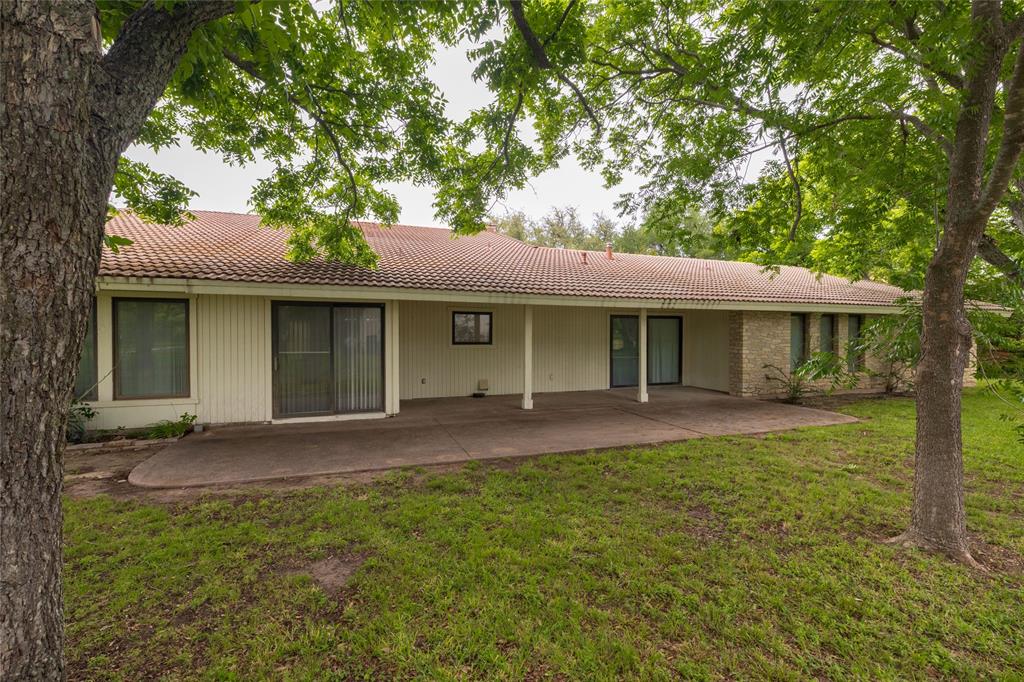 619 Baylor Street Property Photo 37