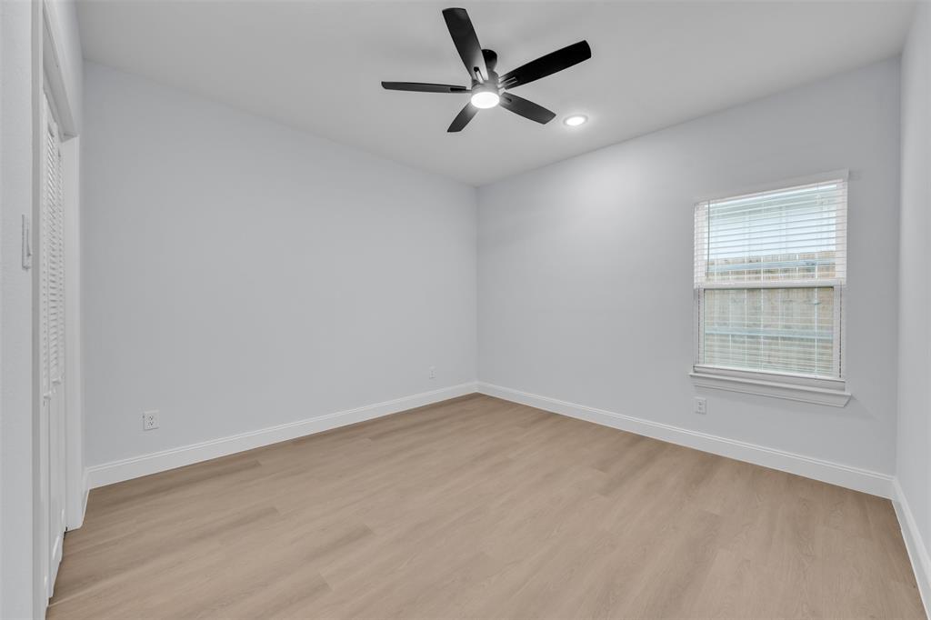 5212 Cox Street Property Photo 6