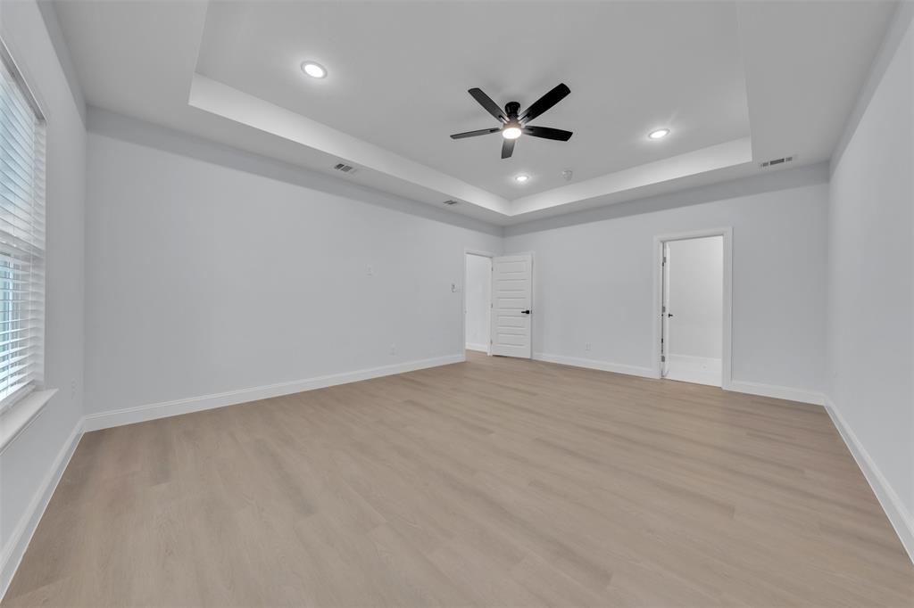 5212 Cox Street Property Photo 17