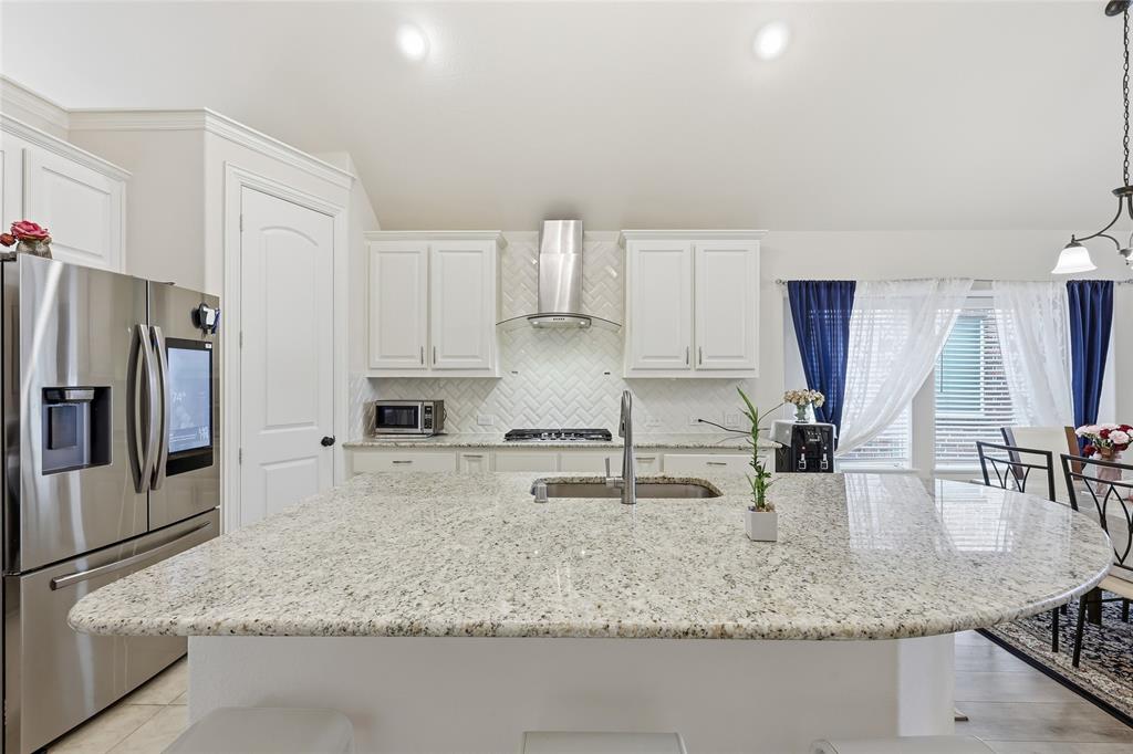 300 Daylily Drive Property Photo 11