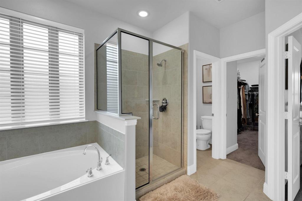 1498 Weston Road Property Photo 16