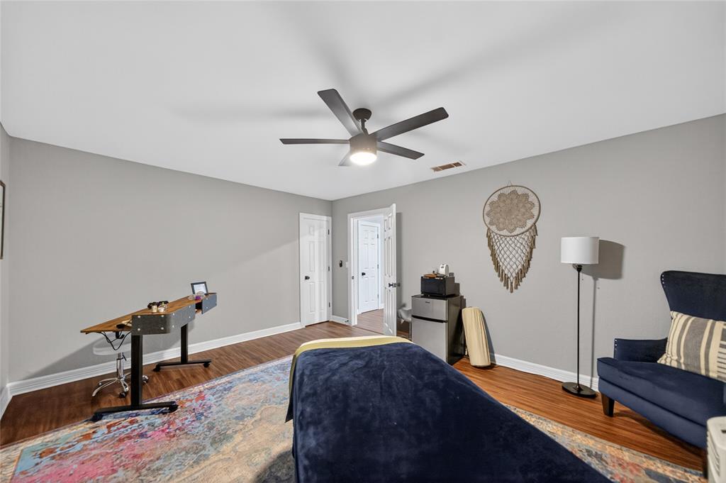 614 Colonial Drive Property Photo 24