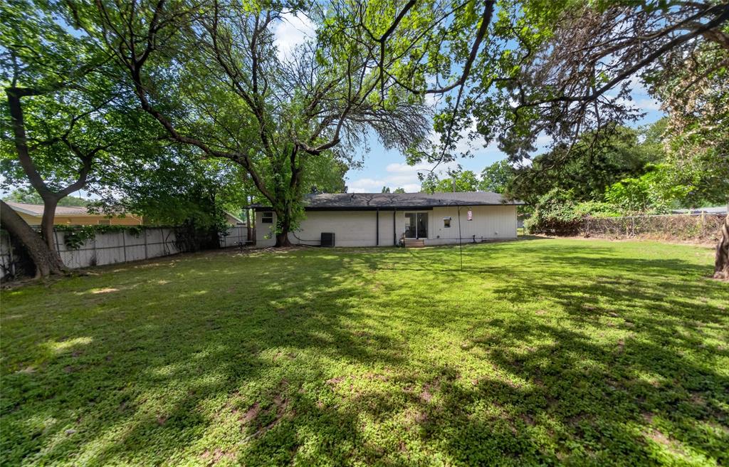 614 Colonial Drive Property Photo 25