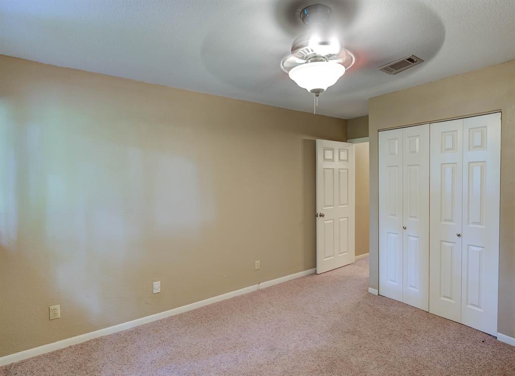 765 Highland Square Drive Property Photo 11