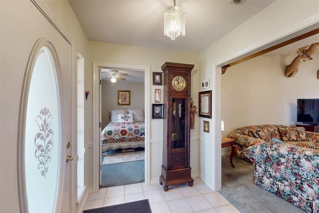 1208 Private Road 1399 Property Photo 8