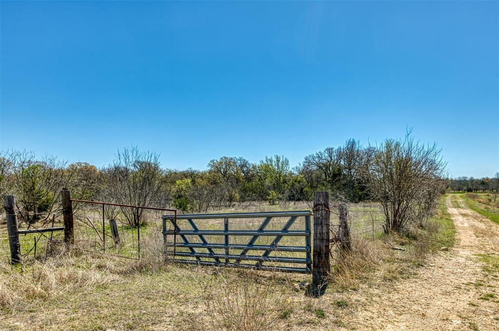 1208 Private Road 1399 Property Photo 34