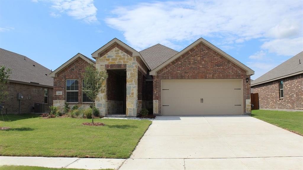 512 Range Road Property Photo 1