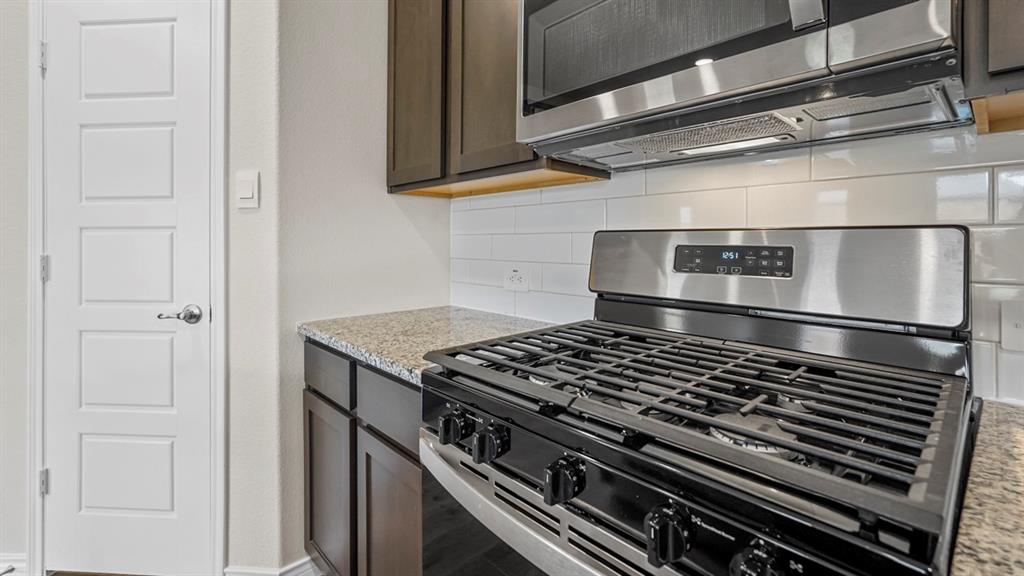 512 Range Road Property Photo 15