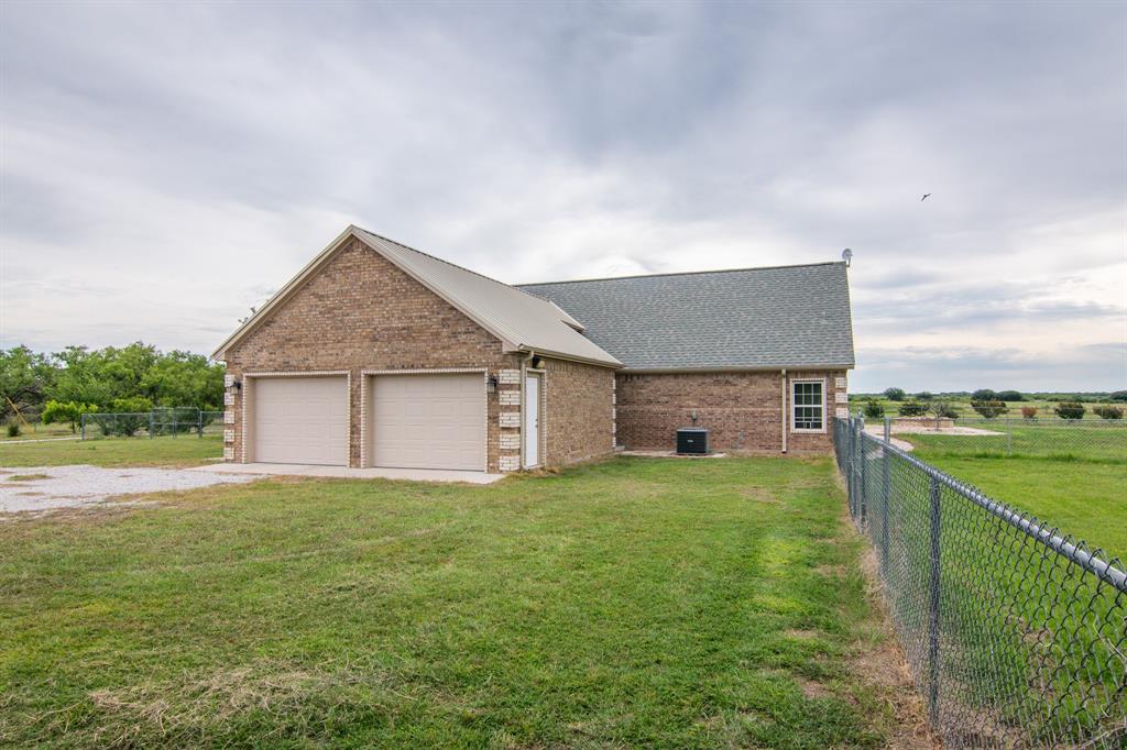 6187 Fm 586 Property Photo 3