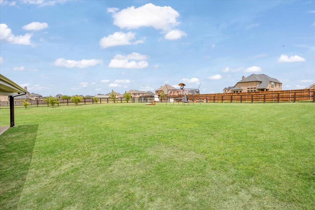 1205 Redbud Property Photo 33