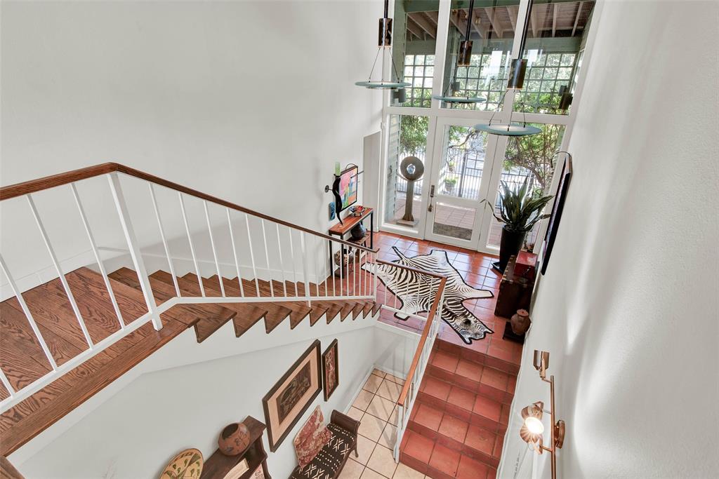 261 Panorama Circle Property Photo 13