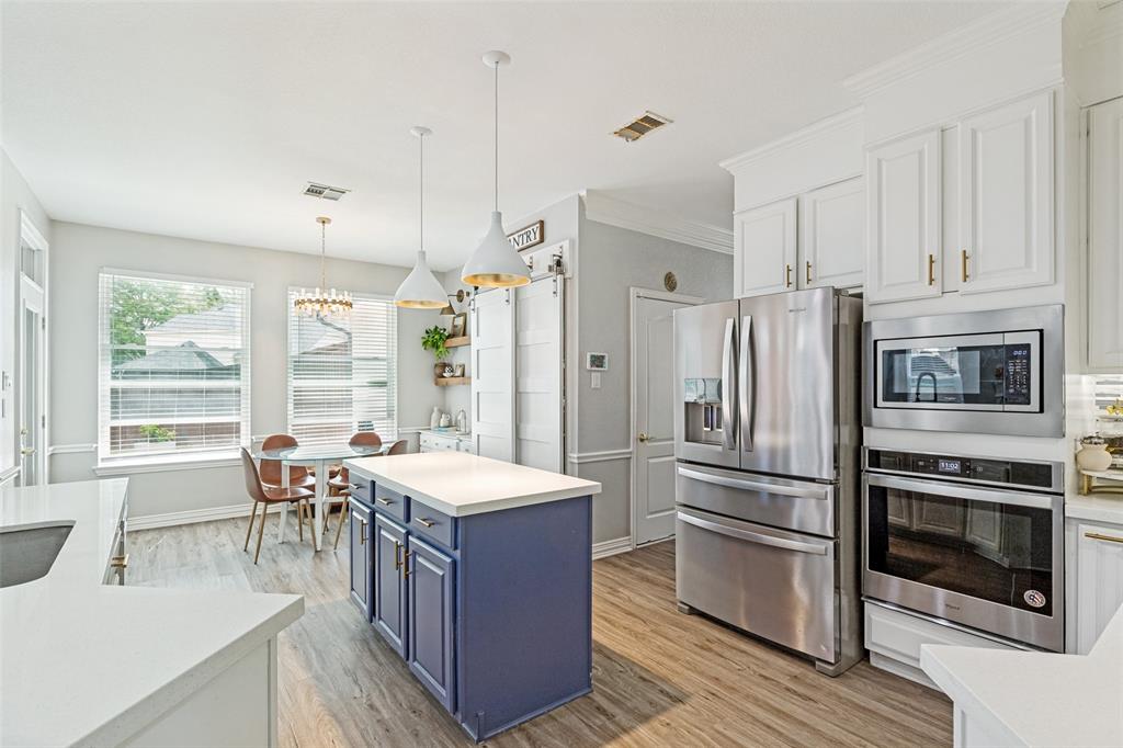 8608 Clear Sky Drive Property Photo 13