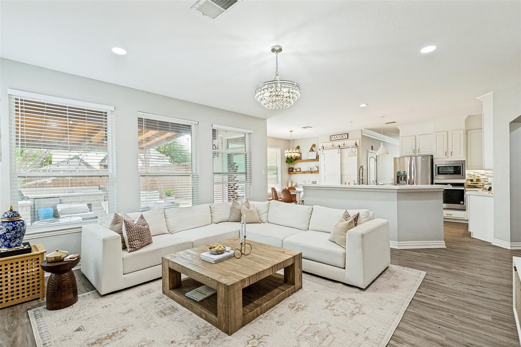8608 Clear Sky Drive Property Photo 18