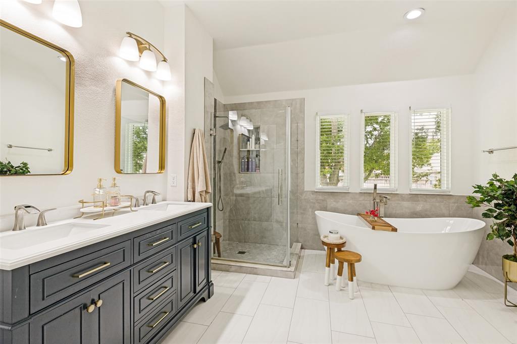 8608 Clear Sky Drive Property Photo 25