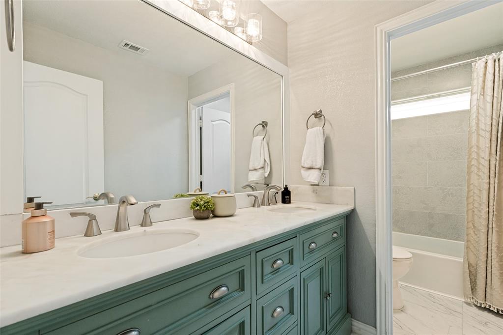 8608 Clear Sky Drive Property Photo 29