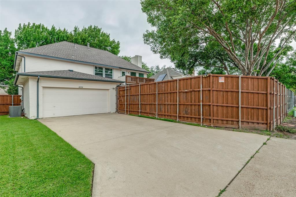 8608 Clear Sky Drive Property Photo 36