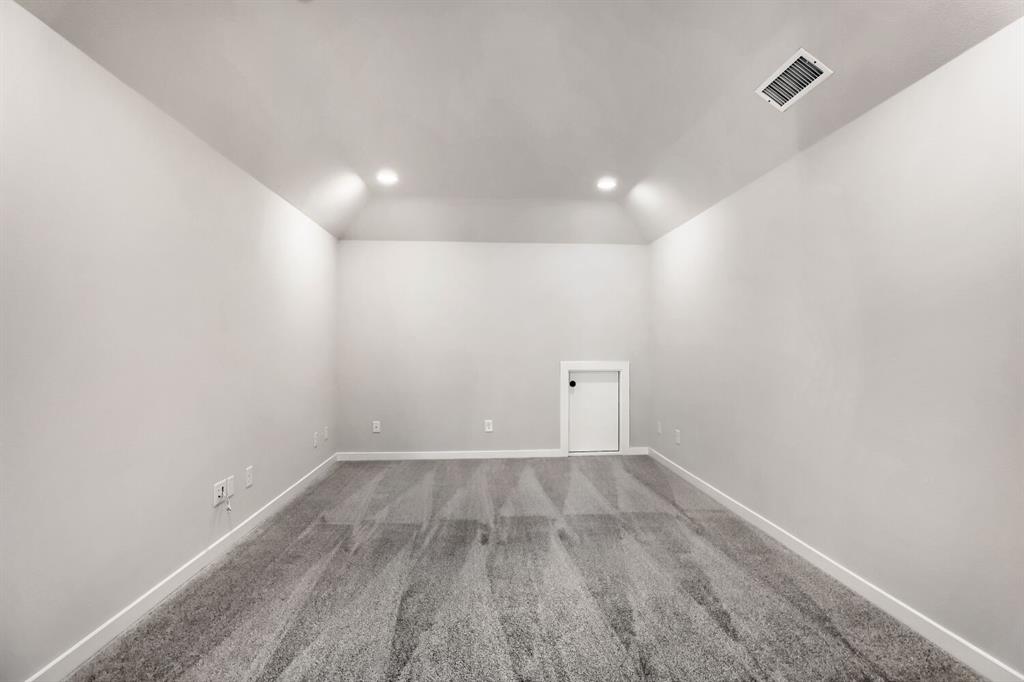 2613 Grinnel Drive Property Photo 13