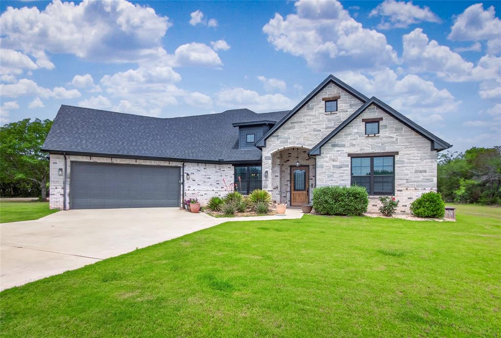 18107 Forrest Drive Property Photo 1