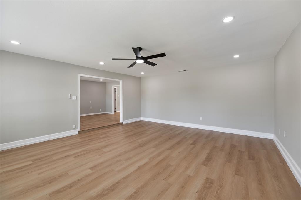500 Dover Drive Property Photo 7