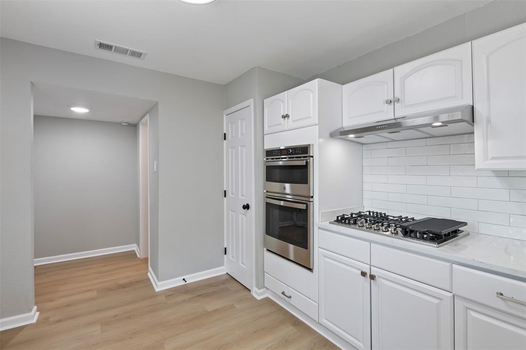 500 Dover Drive Property Photo 10