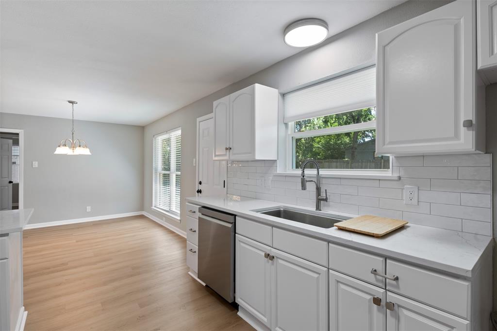 500 Dover Drive Property Photo 11