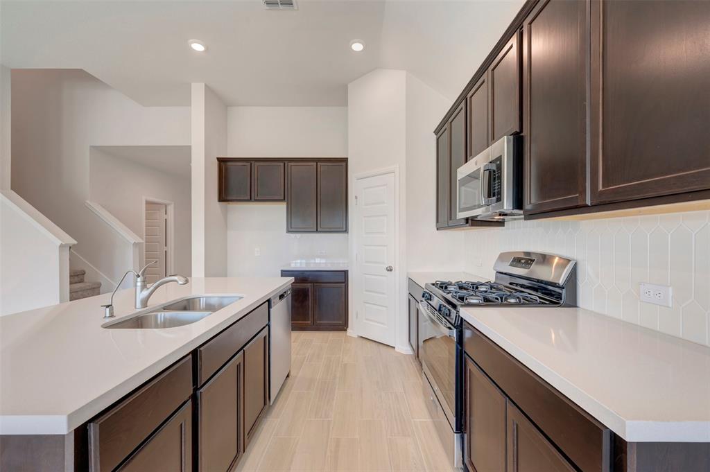 3308 Kingdom Drive Property Photo 15