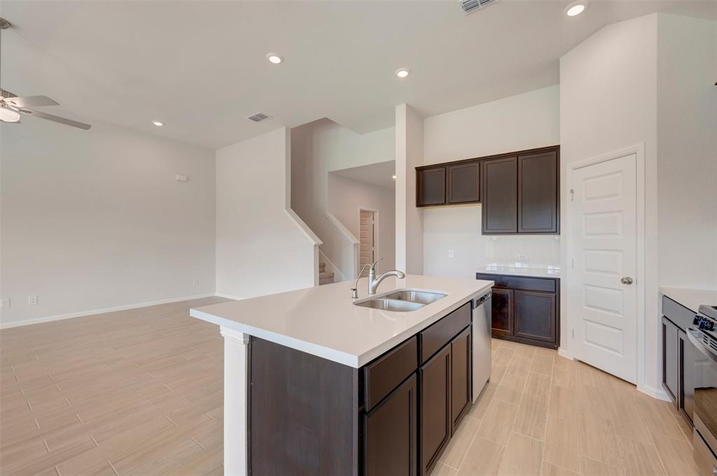 3308 Kingdom Drive Property Photo 16