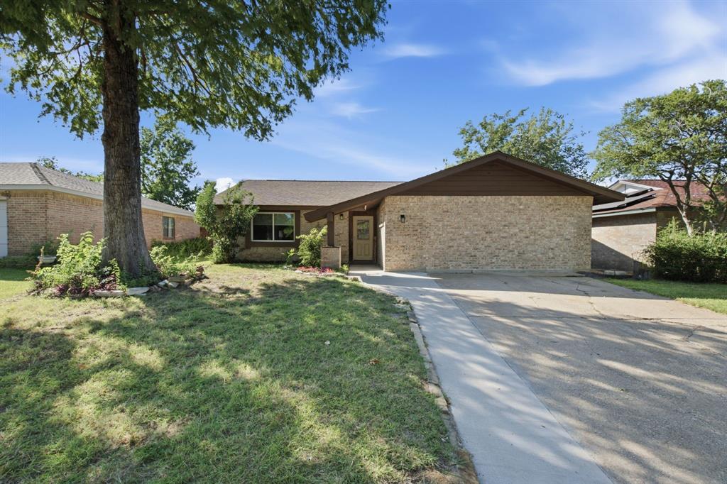 1615 Roundrock Trail Property Photo 1