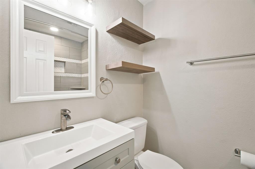 1615 Roundrock Trail Property Photo 21
