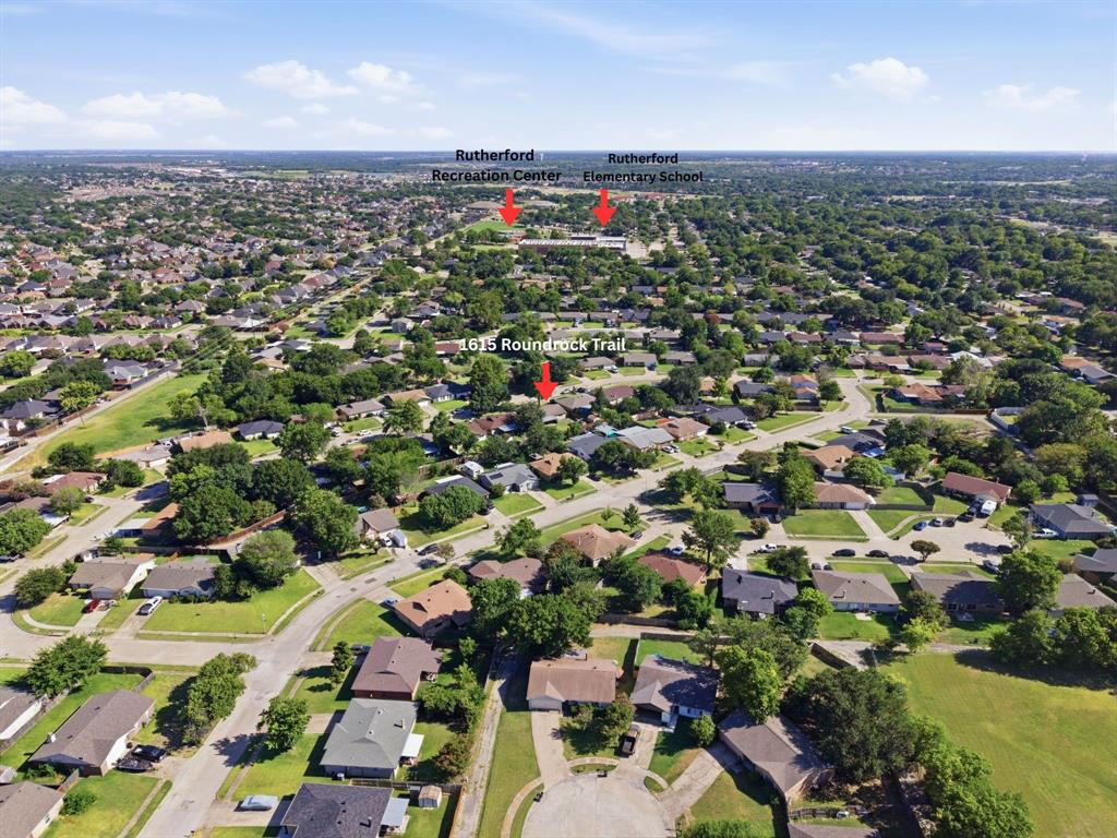 1615 Roundrock Trail Property Photo 32