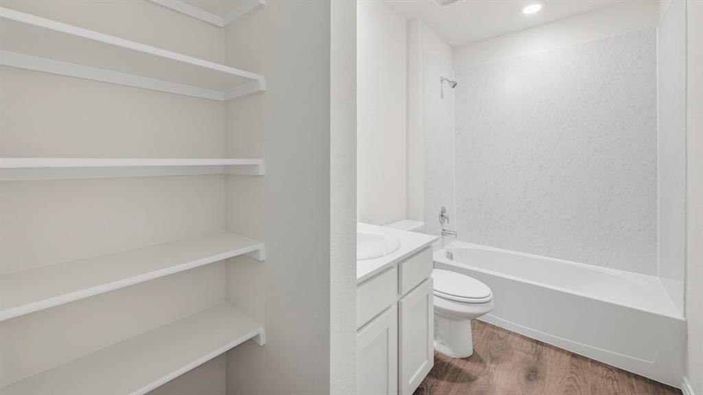 428 Epiphany Lane Property Photo 27