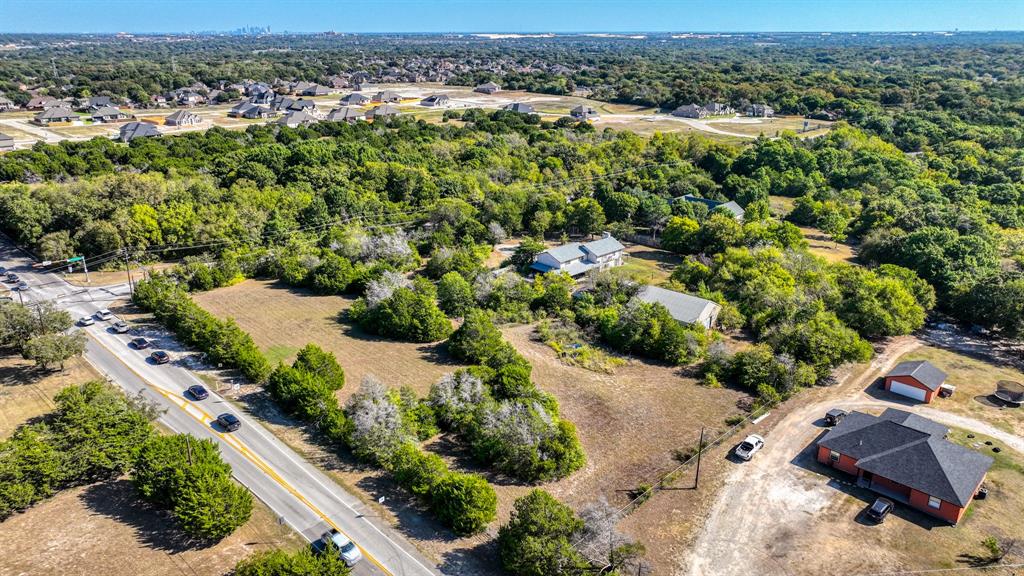 1922 W Pleasant Run Road