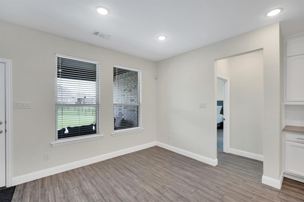 1601 Bearpath Way Property Photo 14