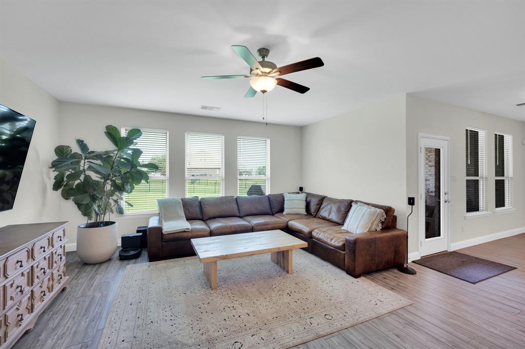 1601 Bearpath Way Property Photo 16
