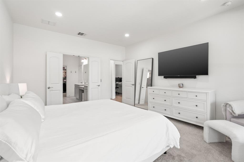 5305 Cardiff Court Property Photo 22