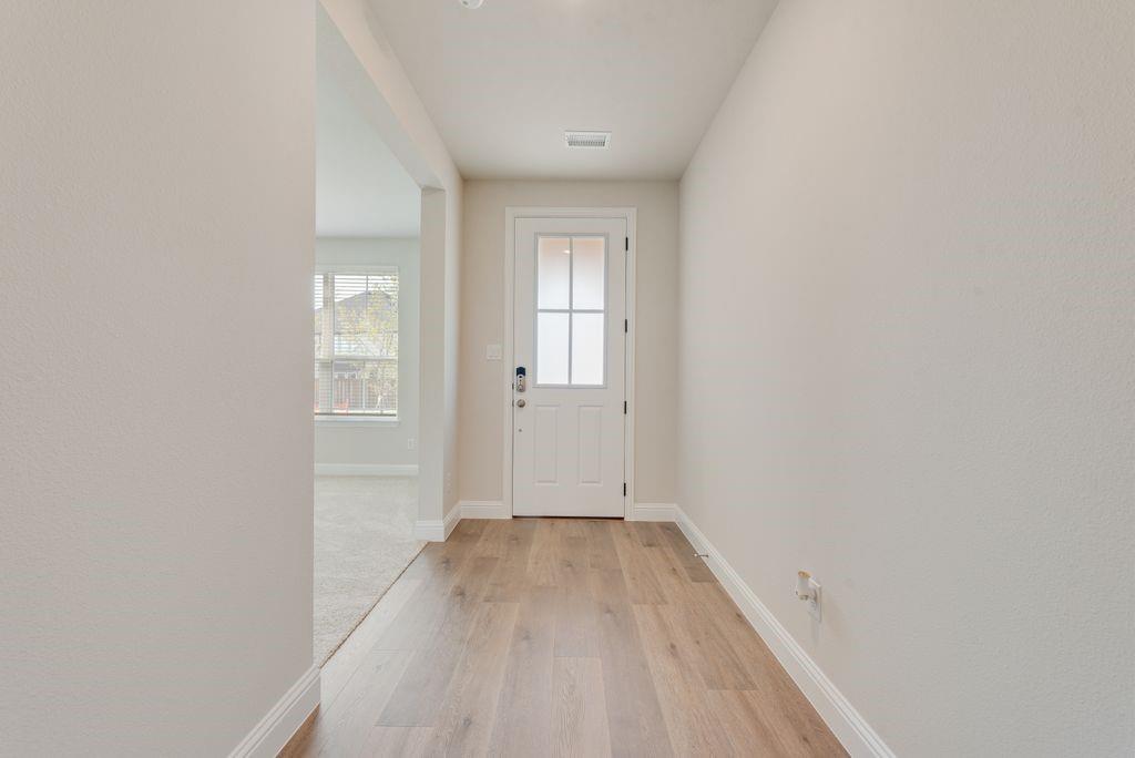 209 Hatherley Street Property Photo 9