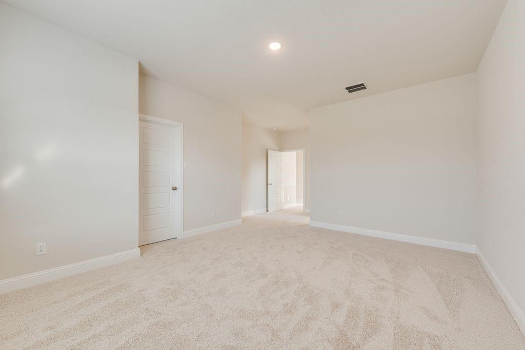 209 Hatherley Street Property Photo 15