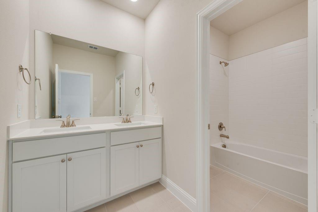 209 Hatherley Street Property Photo 19