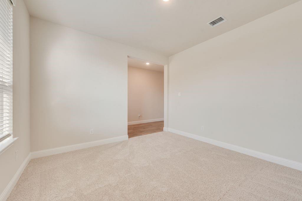 209 Hatherley Street Property Photo 25