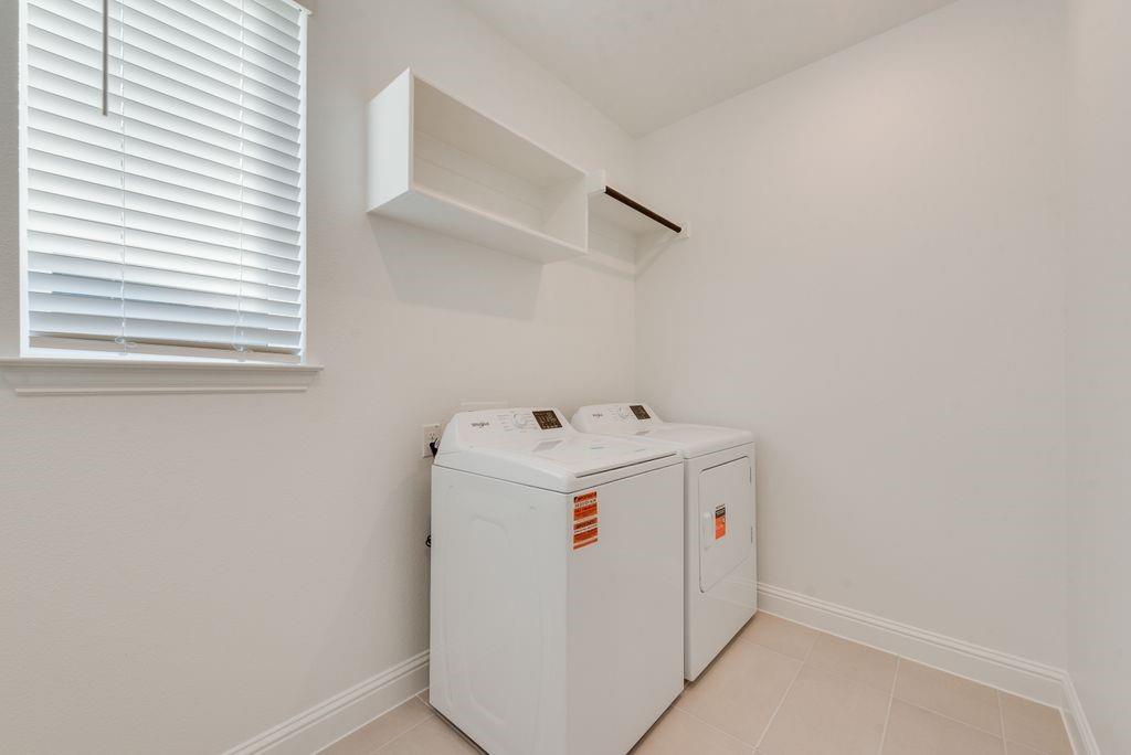 209 Hatherley Street Property Photo 27